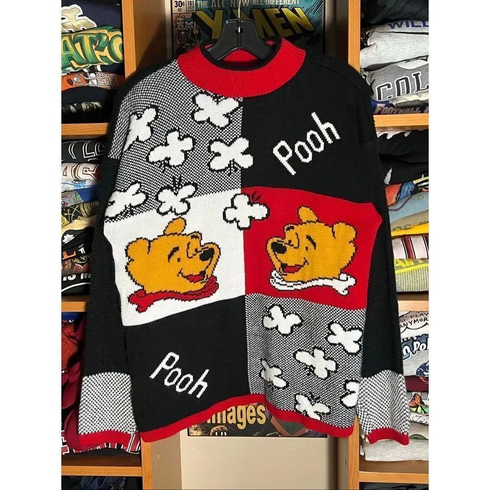 Vintage 90s Women’s Winnie The Pooh Knit Acrylic Sweater